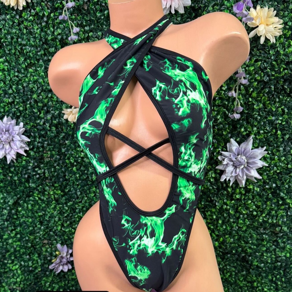 NEW NEVER WORN Rolita Couture Halter Neck Open Back Body Suit with Mini Skirt